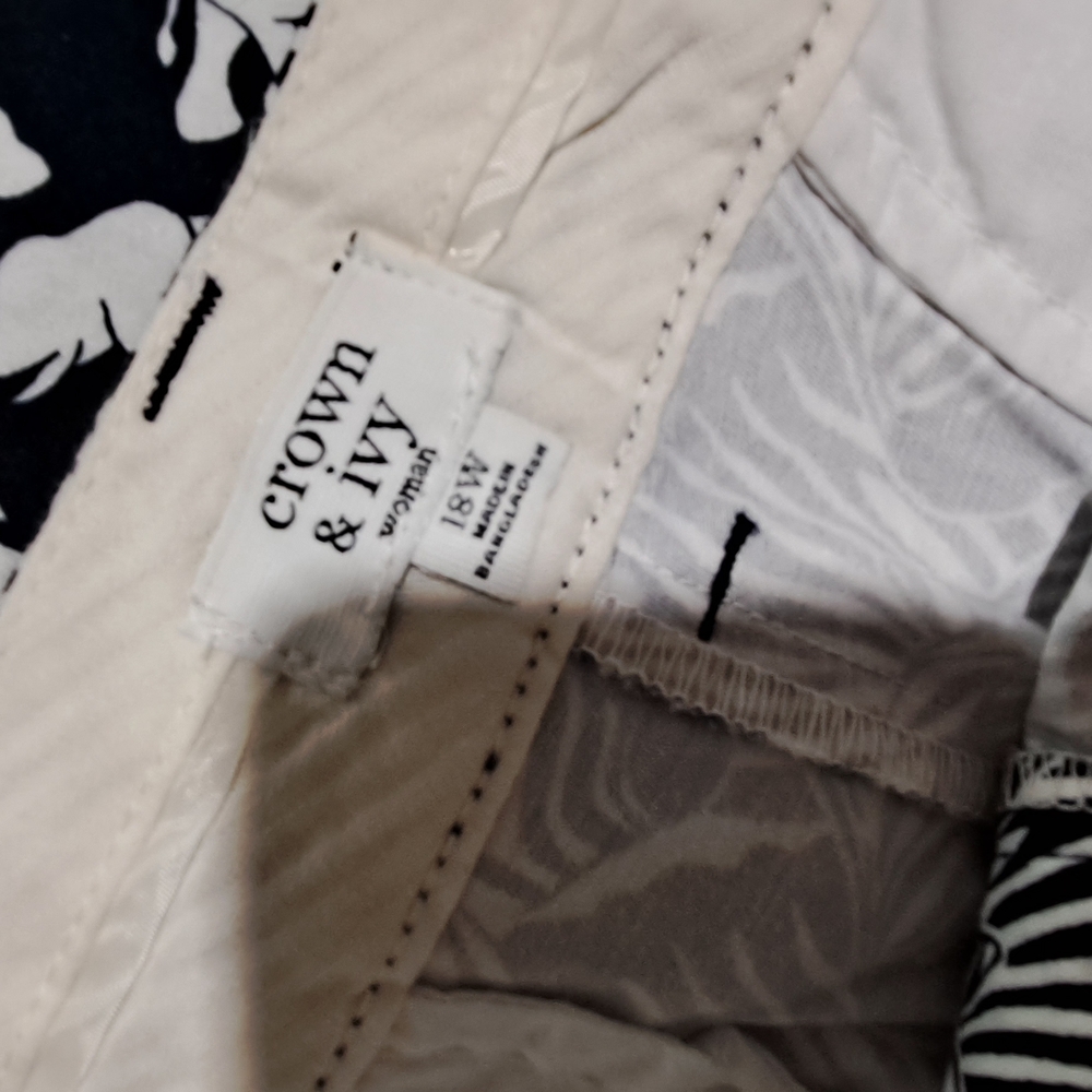 Colorful Patterned Shorts Collection - Picture 6 of 8